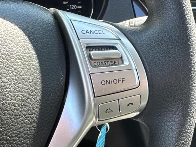 2015 Nissan Rogue S