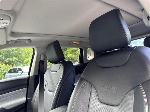 2022 Jeep Compass Latitude Lux 4x4