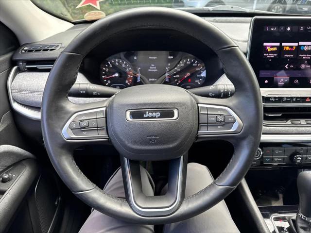 2022 Jeep Compass Latitude Lux 4x4