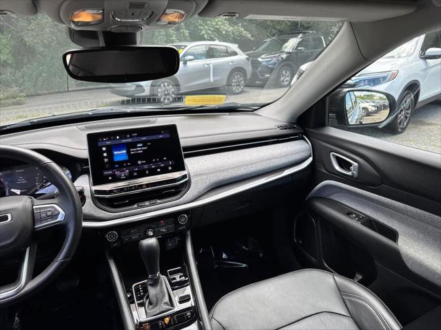 2022 Jeep Compass Latitude Lux 4x4