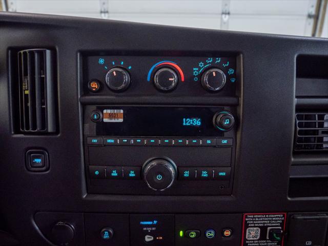 2025 Chevrolet Express Cargo Van RWD 2500 Extended Wheelbase WT