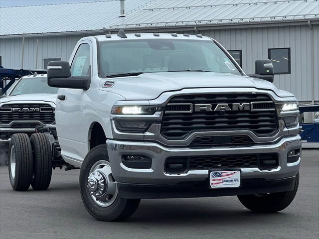 2026 RAM Ram 3500 Chassis Cab RAM 3500 TRADESMAN CHASSIS REGULAR CAB 4X4 84 CA 2026 RAM Ram 3500 Chassis Cab RAM 3500 TRADESMAN CHASSIS REGULAR CAB 4X4 84 CA