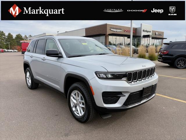 2025 Jeep Grand Cherokee GRAND CHEROKEE LAREDO X 4X4 2025 Jeep Grand Cherokee GRAND CHEROKEE LAREDO X 4X4