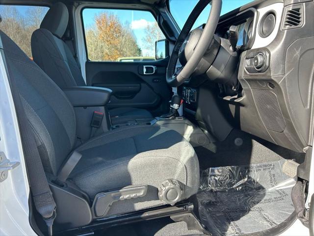 2026 Jeep Wrangler 4-Door Sport RHD 4x4 2026 Jeep Wrangler 4-Door Sport RHD 4x4