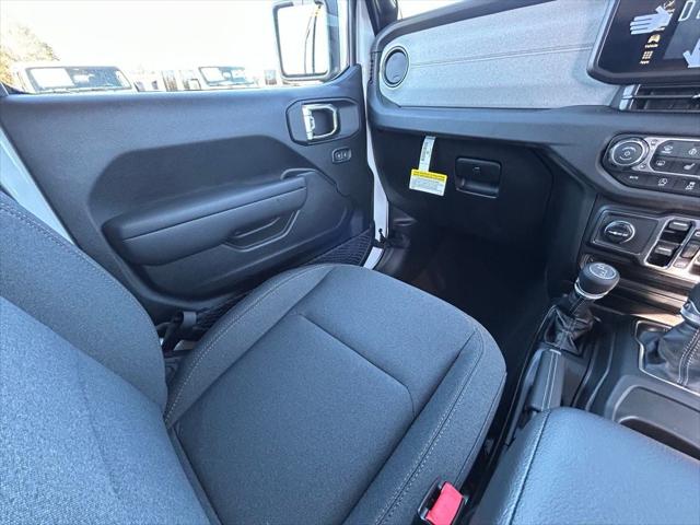 2026 Jeep Wrangler 4-Door Sport RHD 4x4 2026 Jeep Wrangler 4-Door Sport RHD 4x4