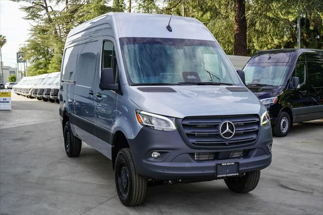 2026 Mercedes-Benz Sprinter Cargo Van Standard Roof 4-Cyl Diesel HO