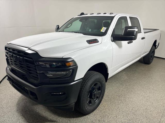 2026 RAM Ram 3500 RAM 3500 TRADESMAN CREW CAB 4X4 8 BOX
