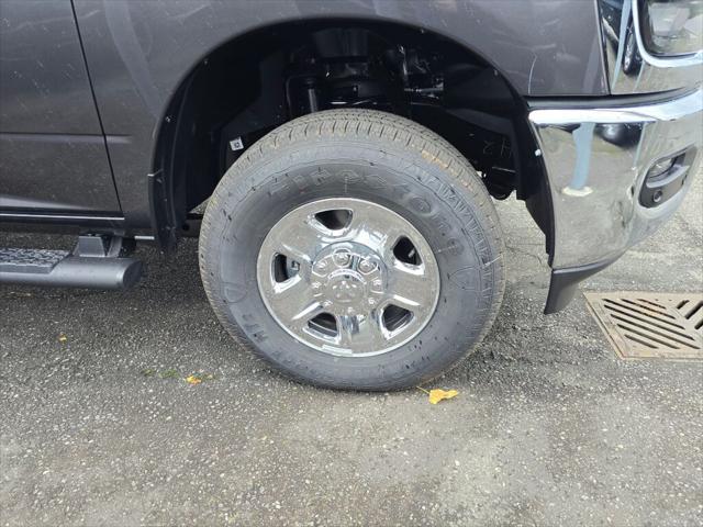 2026 RAM Ram 3500 RAM 3500 TRADESMAN CREW CAB 4X4 8 BOX