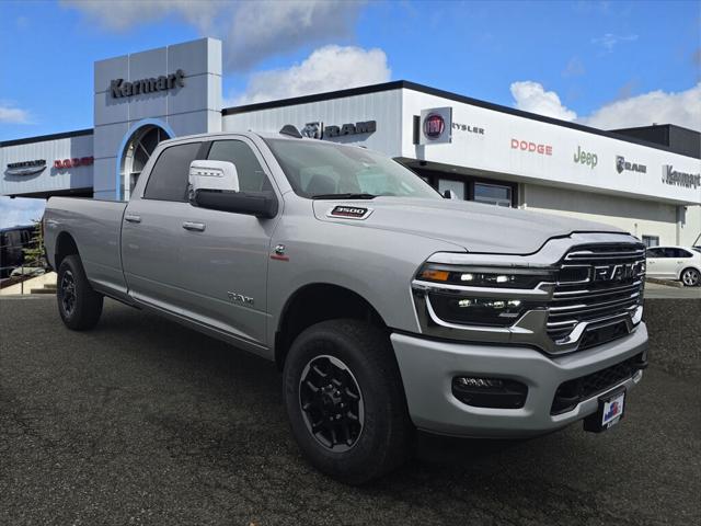 2026 RAM Ram 3500 RAM 3500 LARAMIE CREW CAB 4X4 8 BOX
