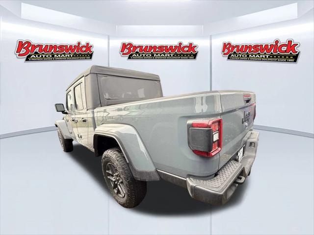2026 Jeep Gladiator GLADIATOR SPORT S 4X4 2026 Jeep Gladiator GLADIATOR SPORT S 4X4