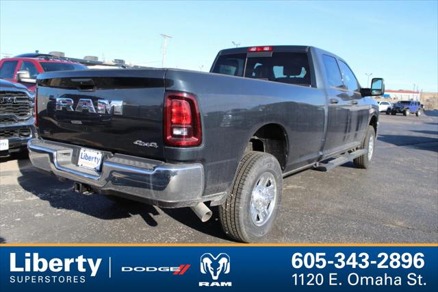 2026 RAM Ram 3500 RAM 3500 TRADESMAN CREW CAB 4X4 8 BOX