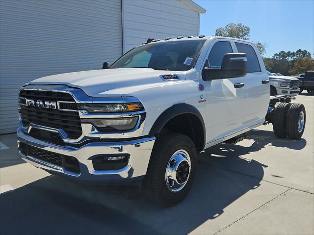 2026 RAM Ram 3500 Chassis Cab RAM 3500 TRADESMAN CREW CAB CHASSIS 4X4 60 CA 2026 RAM Ram 3500 Chassis Cab RAM 3500 TRADESMAN CREW CAB CHASSIS 4X4 60 CA