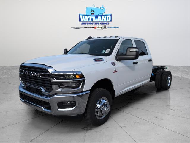 2026 RAM Ram 3500 Chassis Cab RAM 3500 TRADESMAN CREW CAB CHASSIS 4X4 60 CA 2026 RAM Ram 3500 Chassis Cab RAM 3500 TRADESMAN CREW CAB CHASSIS 4X4 60 CA