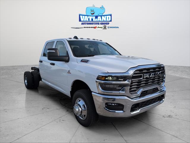 2026 RAM Ram 3500 Chassis Cab RAM 3500 TRADESMAN CREW CAB CHASSIS 4X4 60 CA