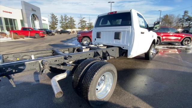 2026 RAM Ram 3500 Chassis Cab RAM 3500 TRADESMAN CHASSIS REGULAR CAB 4X4 60 CA 2026 RAM Ram 3500 Chassis Cab RAM 3500 TRADESMAN CHASSIS REGULAR CAB 4X4 60 CA