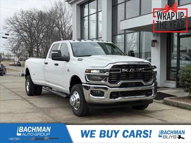 2026 RAM Ram 3500 RAM 3500 TRADESMAN CREW CAB 4X4 8 BOX