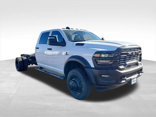 2026 RAM Ram 5500 Chassis Cab RAM 5500 TRADESMAN CHASSIS CREW CAB 4X4 84 CA