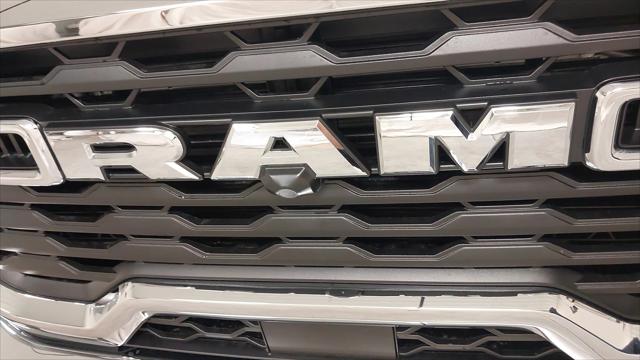 2026 Ram 2500 Tradesman Crew Cab 4x4 8' Box