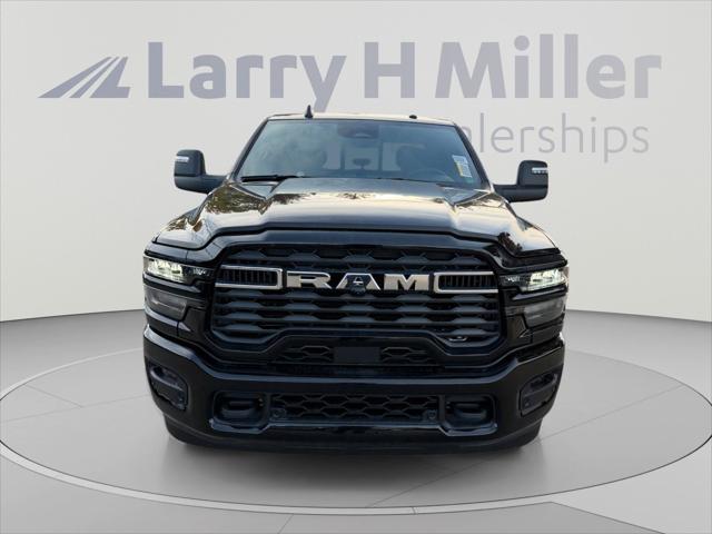 2026 Ram 3500 Big Horn Crew Cab 4x4 8 Box