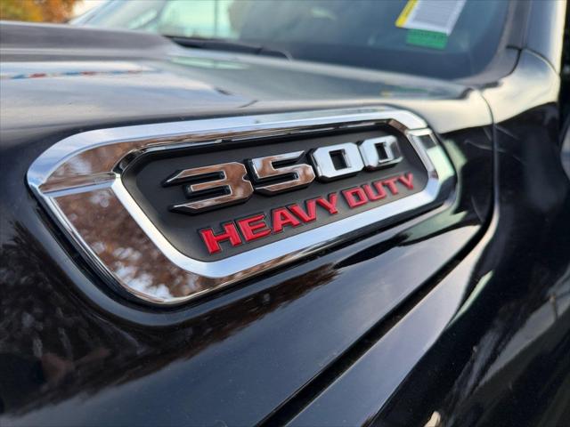 2026 Ram 3500 Big Horn Crew Cab 4x4 8 Box