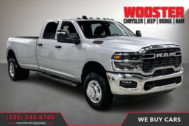 2026 RAM Ram 3500 RAM 3500 TRADESMAN CREW CAB 4X4 8 BOX