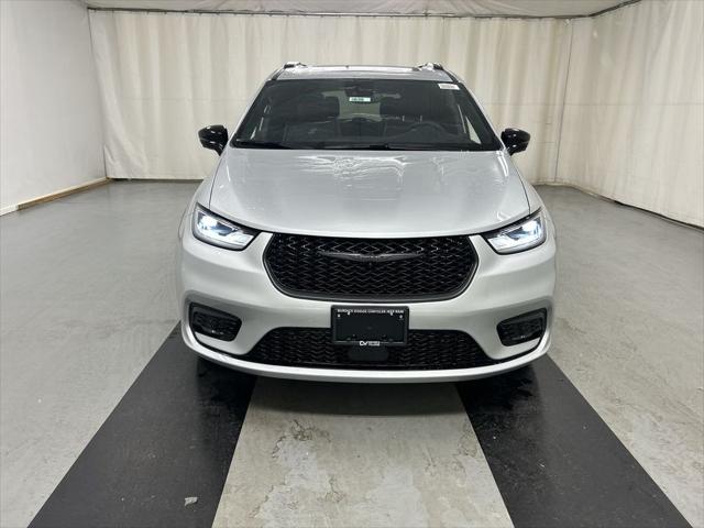 2026 Chrysler Pacifica PACIFICA LIMITED AWD