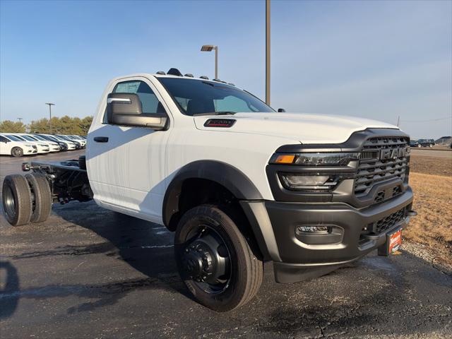 2026 RAM Ram 5500 Chassis Cab RAM 5500 TRADESMAN CHASSIS REGULAR CAB 4X4 84 CA 2026 RAM Ram 5500 Chassis Cab RAM 5500 TRADESMAN CHASSIS REGULAR CAB 4X4 84 CA