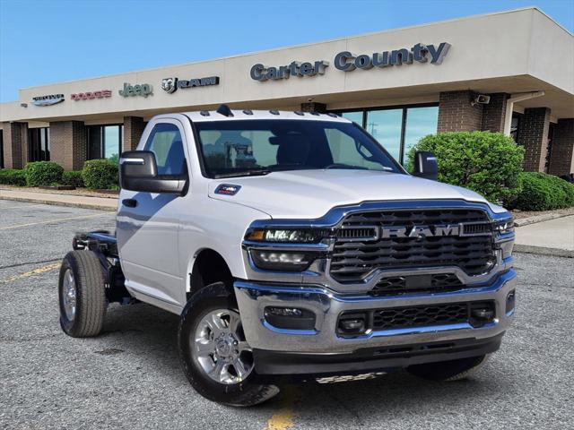 2026 RAM Ram 3500 Chassis Cab RAM 3500 TRADESMAN CHASSIS REGULAR CAB 4X4 60 CA 2026 RAM Ram 3500 Chassis Cab RAM 3500 TRADESMAN CHASSIS REGULAR CAB 4X4 60 CA