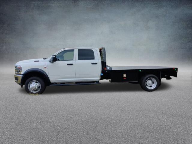 2026 RAM Ram 5500 Chassis Cab RAM 5500 TRADESMAN CHASSIS CREW CAB 4X4 84 CA