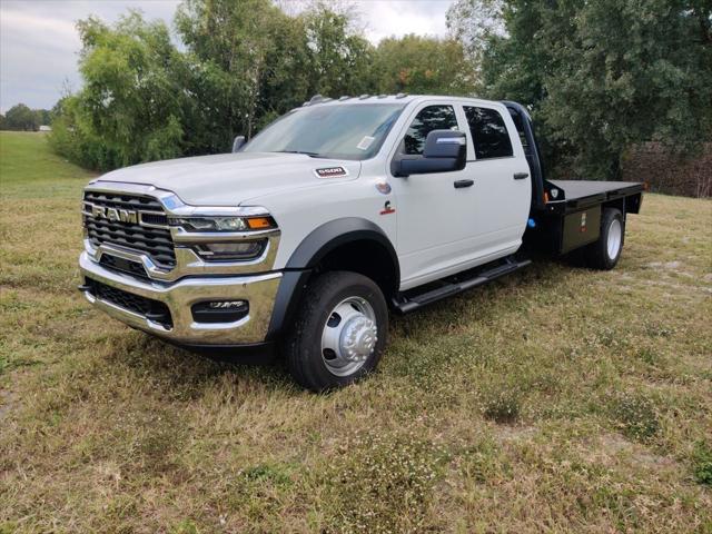 2026 RAM Ram 5500 Chassis Cab RAM 5500 TRADESMAN CHASSIS CREW CAB 4X4 84 CA