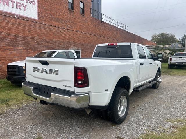 2026 RAM Ram 3500 RAM 3500 TRADESMAN CREW CAB 4X4 8 BOX