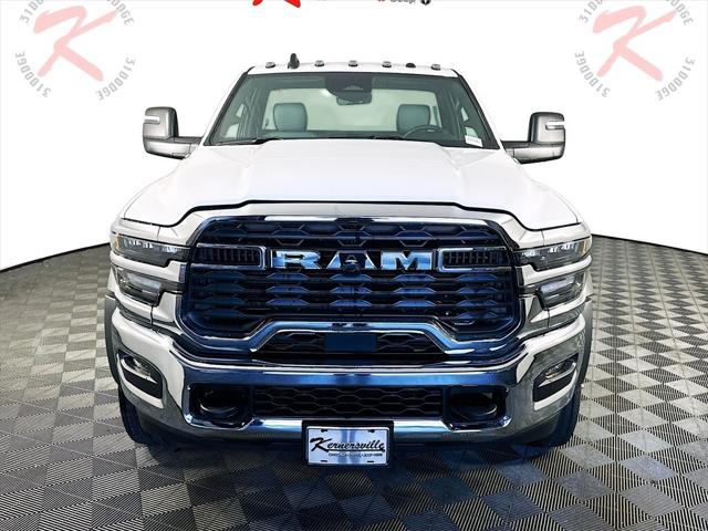 2026 RAM Ram 5500 Chassis Cab RAM 5500 TRADESMAN CHASSIS REGULAR CAB 4X2 120 CA