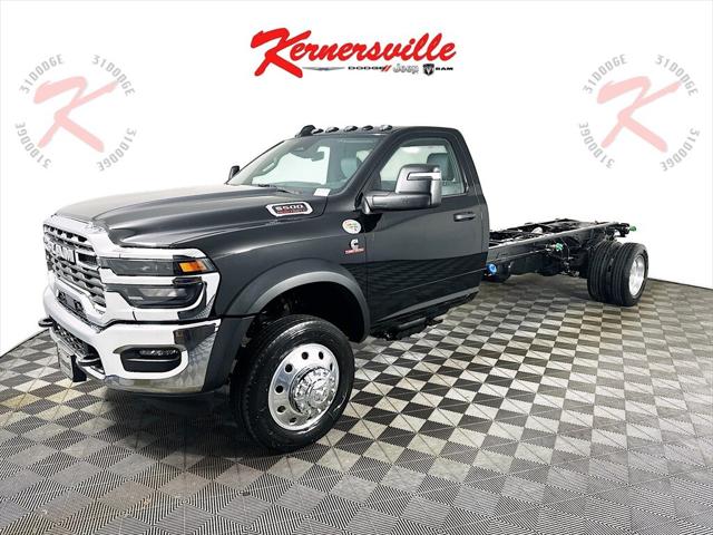 2026 RAM Ram 5500 Chassis Cab RAM 5500 TRADESMAN CHASSIS REGULAR CAB 4X2 120 CA 2026 RAM Ram 5500 Chassis Cab RAM 5500 TRADESMAN CHASSIS REGULAR CAB 4X2 120 CA