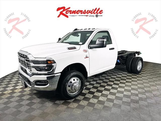 2026 RAM Ram 3500 Chassis Cab RAM 3500 TRADESMAN CHASSIS REGULAR CAB 4X4 60 CA 2026 RAM Ram 3500 Chassis Cab RAM 3500 TRADESMAN CHASSIS REGULAR CAB 4X4 60 CA