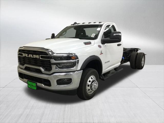 2026 RAM Ram 3500 Chassis Cab RAM 3500 BIG HORN CHASSIS REGULAR CAB 4X4 84 CA 2026 RAM Ram 3500 Chassis Cab RAM 3500 BIG HORN CHASSIS REGULAR CAB 4X4 84 CA