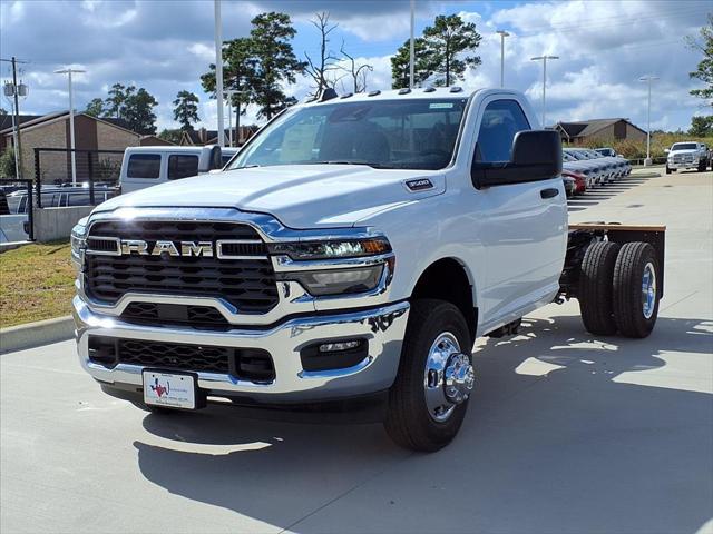 2026 RAM Ram 3500 Chassis Cab RAM 3500 TRADESMAN CHASSIS REGULAR CAB 4X4 60 CA