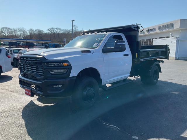 2026 RAM Ram 3500 Chassis Cab RAM 3500 TRADESMAN CHASSIS REGULAR CAB 4X4 60 CA
