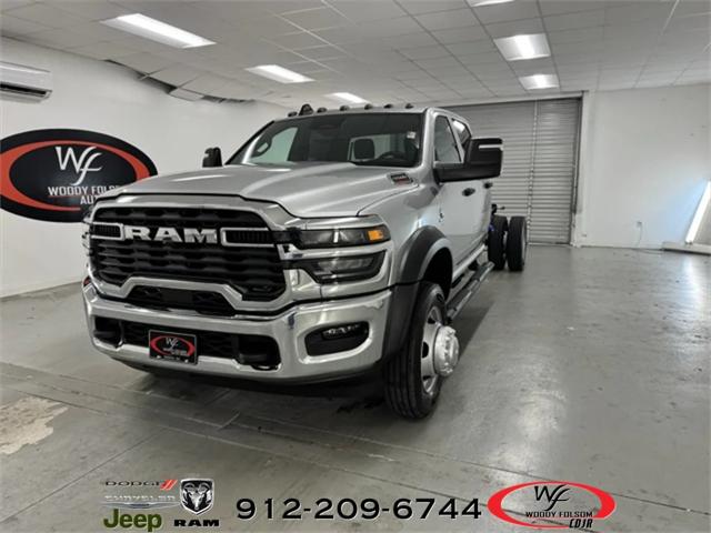 2026 RAM Ram 5500 Chassis Cab RAM 5500 TRADESMAN CHASSIS CREW CAB 4X4 84 CA 2026 RAM Ram 5500 Chassis Cab RAM 5500 TRADESMAN CHASSIS CREW CAB 4X4 84 CA