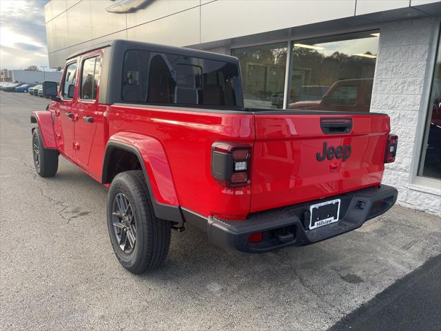 2026 Jeep Gladiator GLADIATOR SPORT S 4X4 2026 Jeep Gladiator GLADIATOR SPORT S 4X4