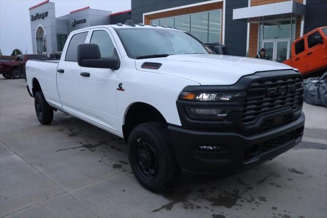 2026 RAM Ram 2500 RAM 2500 TRADESMAN CREW CAB 4X4 8 BOX