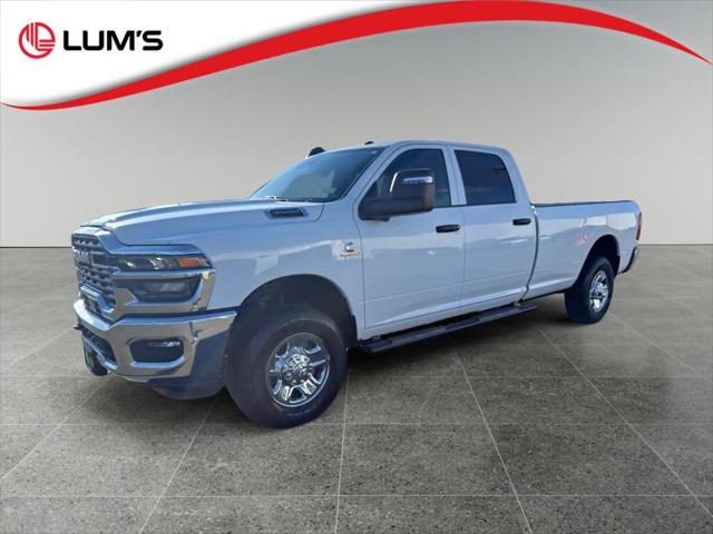 2026 RAM Ram 3500 RAM 3500 TRADESMAN CREW CAB 4X4 8 BOX