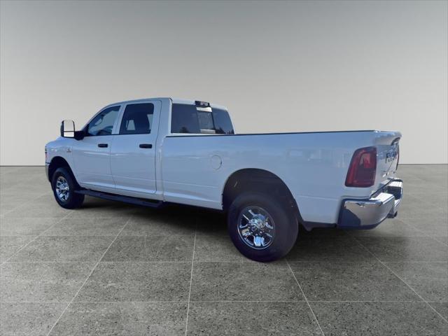 2026 RAM Ram 3500 RAM 3500 TRADESMAN CREW CAB 4X4 8 BOX