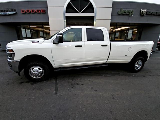 2026 RAM Ram 3500 RAM 3500 TRADESMAN CREW CAB 4X4 8 BOX 2026 RAM Ram 3500 RAM 3500 TRADESMAN CREW CAB 4X4 8 BOX