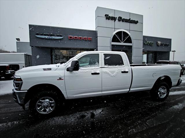 2026 RAM Ram 3500 RAM 3500 TRADESMAN CREW CAB 4X4 8 BOX 2026 RAM Ram 3500 RAM 3500 TRADESMAN CREW CAB 4X4 8 BOX