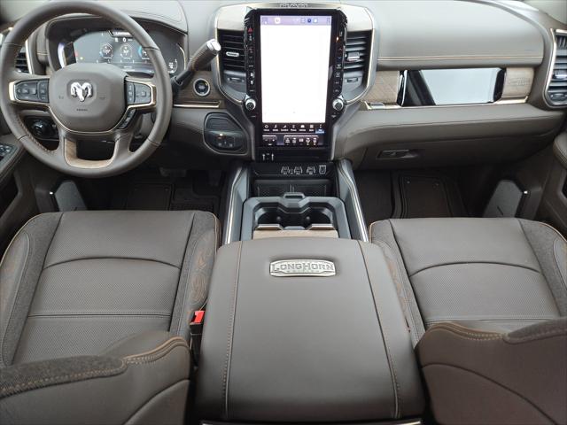 2026 RAM Ram 3500 RAM 3500 LIMITED LONGHORN CREW CAB 4X4 8 BOX