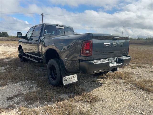2026 RAM Ram 3500 RAM 3500 TRADESMAN CREW CAB 4X4 8 BOX