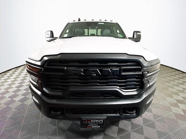2026 RAM Ram 2500 RAM 2500 TRADESMAN CREW CAB 4X4 8 BOX