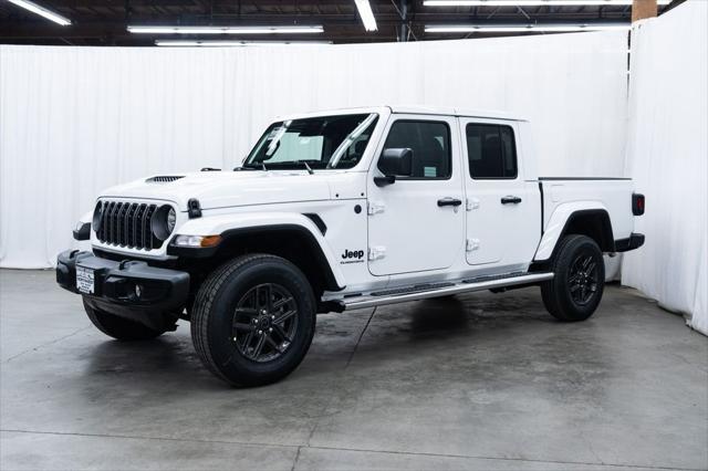 2026 Jeep Gladiator GLADIATOR SPORT S 4X4