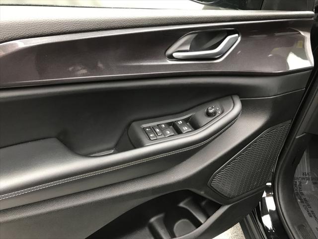 2023 Jeep Grand Cherokee L Altitude 4x4 2023 Jeep Grand Cherokee L Altitude 4x4