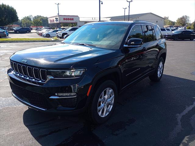 2022 Jeep Grand Cherokee Limited 4x4 2022 Jeep Grand Cherokee Limited 4x4